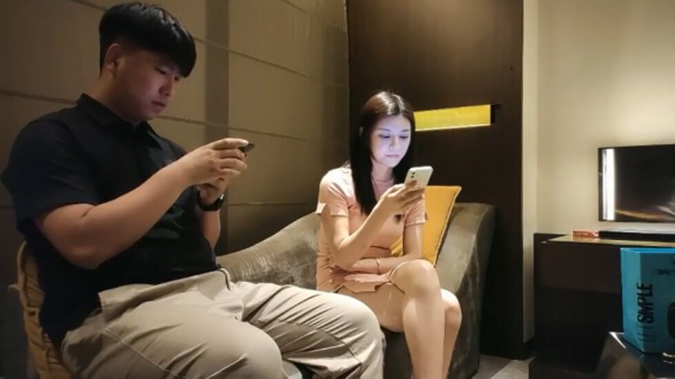 岳今晚让你弄个够8-久久久久99精品成人片三人毛片 - 97视频网欧美日韩人妻精品一区二区三区