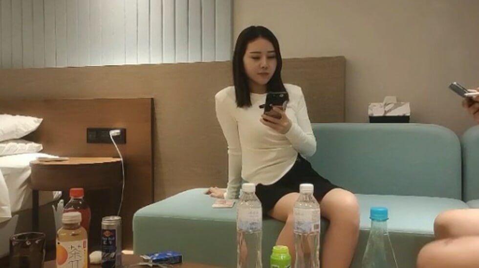 揉我奶头⋯啊⋯嗯嗯A片视频 - BD英语在线观看
