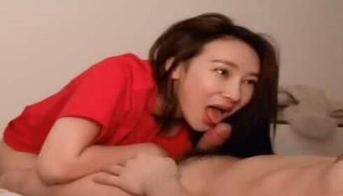 欧美九九-狠狠色在线视频20 8 - 97视频网三个小姑娘诱人的肉体