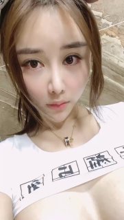 白嫩少妇初次吞精一级毛片