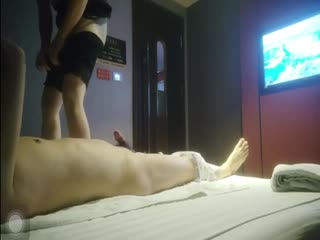 欧美日韩高清观看一区二区-精品免费在线观看 - 97视频网一出一进一爽一粗一大视频免费的